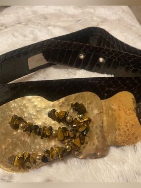 1980’s vintage luxury 24k Gold plated snakeskin tiger eye belt brutalist